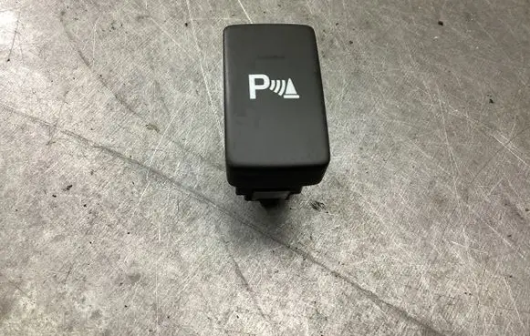 Honda CR-V Parking (PDC) sensor switch M24985