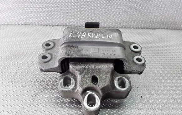 Skoda Octavia Mk2 (1Z) Engine mount bracket 1K0199555T