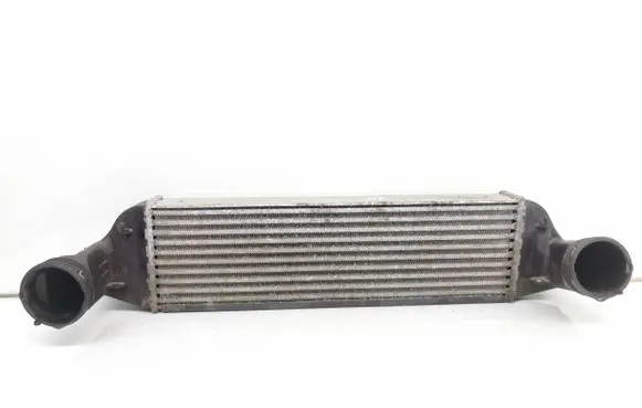 BMW X3 E83 Intercooler radiator 6650758 453726