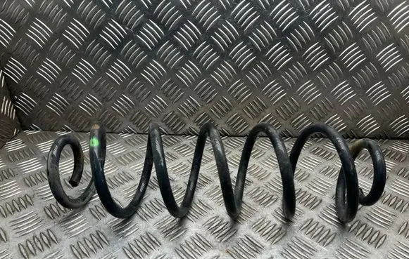 Toyota C-HR I Rear coil spring 