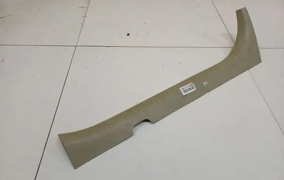 Nissan Primera (C) pillar trim 75935AV700