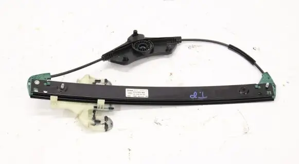 Audi A3 8Y Front door window regulator with motor