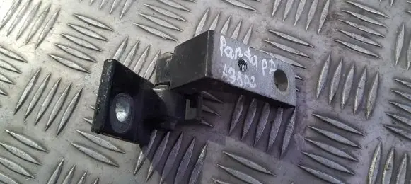 Fiat Panda II Front door upper hinge