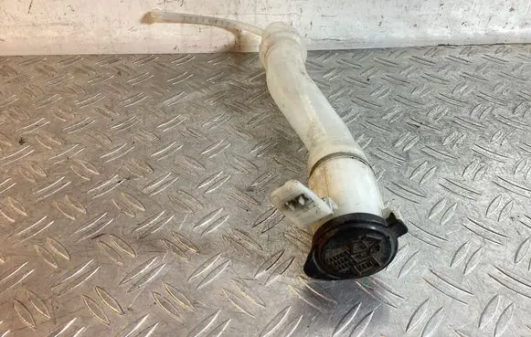 Toyota Land Cruiser (J120) Window washer liquid tank fill tube 