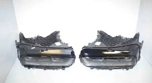 BMW 7 G70 Headlights/headlamps set 5B33EF4 5B33EF3