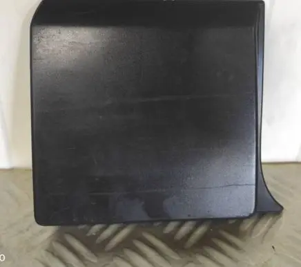 Nissan NV300 Front door trim (molding) 768185709R 768187171 TWOJEAUTOWYSZKOW