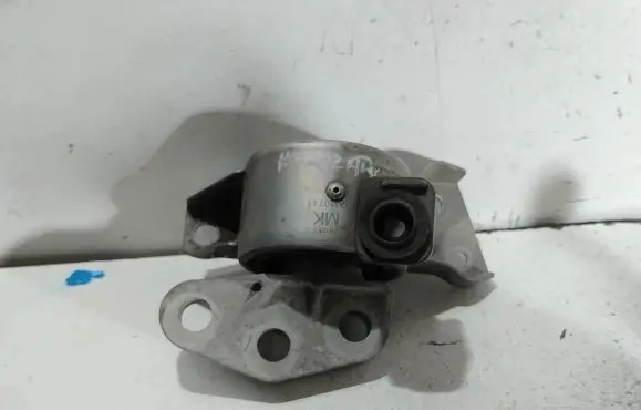 Opel Corsa D Engine mount vacuum valve 13130741