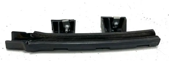 Chevrolet Volt I Rear door windshield rail 61864