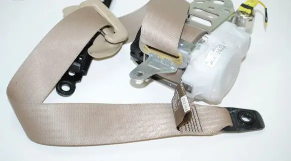 Lexus GS 300 350 430 450H Front seatbelt