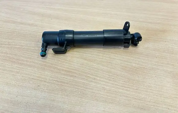 Mercedes-Benz E AMG W211 Headlight washer spray nozzle A2118602147