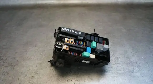 Honda Civic X Fuse box set 030R200G4S TES-H010