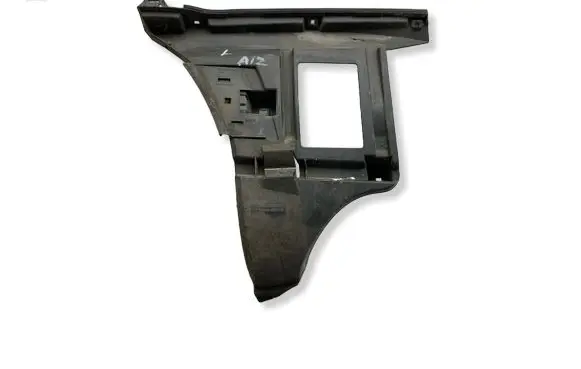 Volvo XC70 Rear bumper mounting bracket 8648149