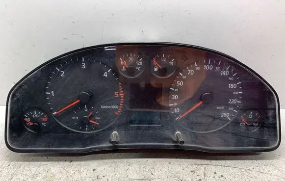 Audi A4 S4 B5 8D Speedometer (instrument cluster) 8D0919881H 11000899101