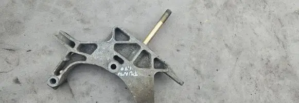 Fiat Punto (188) Gearbox mounting bracket 46743002