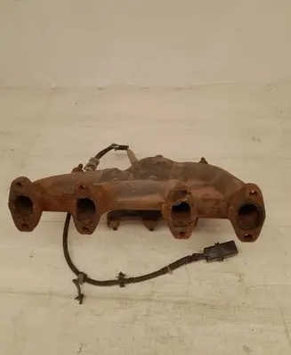 Volkswagen Caddy Exhaust manifold 06A253033P