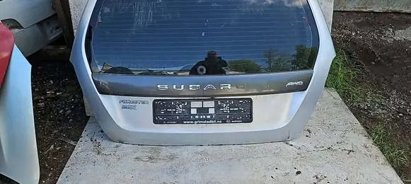 Subaru Forester SG Tailgate/trunk/boot lid 