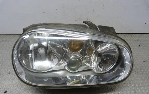 Volkswagen Golf IV Headlight/headlamp 
