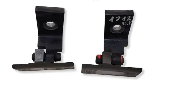 BMW X5 E70 Front door hinge set 