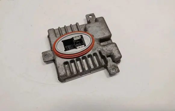 BMW 3 E90 E91 Xenon control unit/module 7237647 63117237647 63117237644