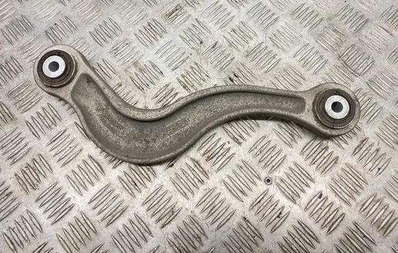 Rear control arm