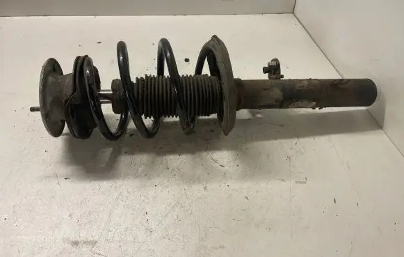 BMW X3 E83 Front shock absorber with coil spring 3413145