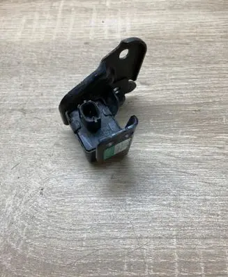 Toyota RAV 4 (XA20) Airbag deployment crash/impact sensor 8917342070 1876004200