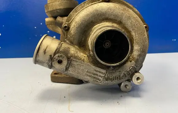 Mazda 6 Turbo VJ320407 RF5C 4V13704E