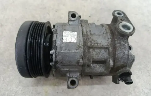 Opel Corsa D Air conditioning (A/C) compressor (pump) 
