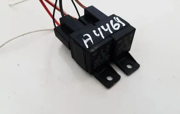 Renault Laguna I Other relay scb1m1240