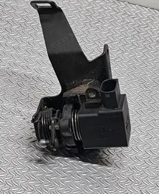 Mercedes-Benz E W210 Throttle position sensor A012542 3317