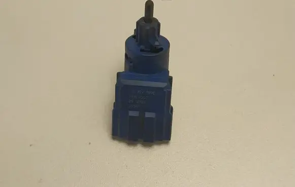 Clutch pedal sensor