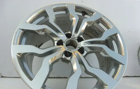 Audi R8 42 R19 alloy rim 420601025AN