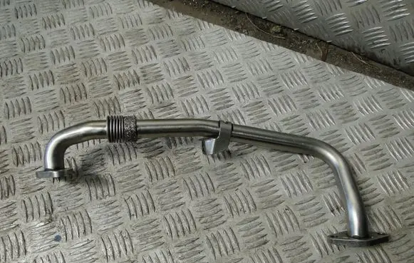 EGR valve line/pipe/hose