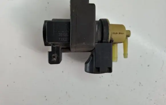 KIA Ceed Vacuum valve 36611203