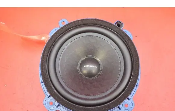 Hyundai Kona I Subwoofer speaker 96330J9100