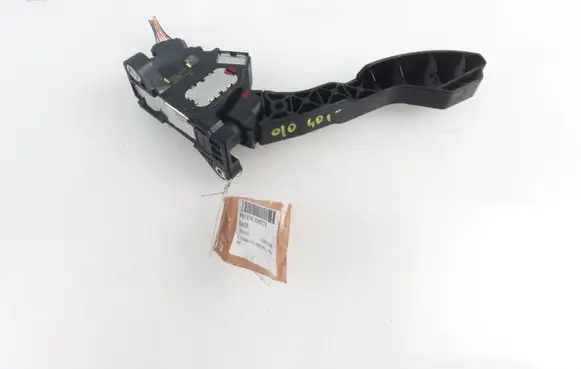 Toyota Auris 150 Accelerator throttle pedal 7811002011
