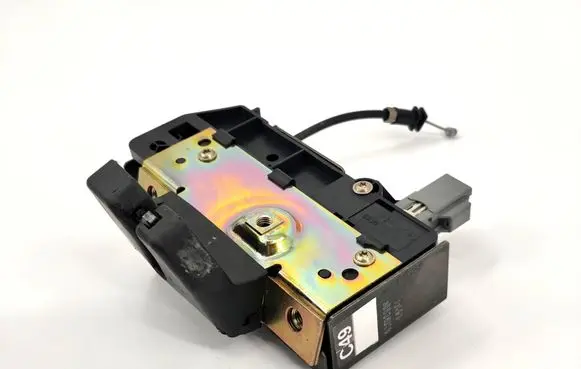 Volvo XC90 Tailgate/trunk/boot lock/catch/latch 30636909