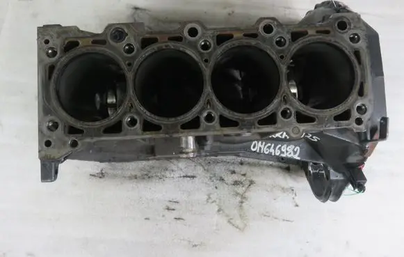 Mercedes-Benz Vito Viano W639 Engine block OM646982
