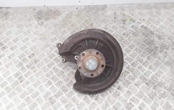 Volkswagen Golf V Rear wheel hub 1K0436N