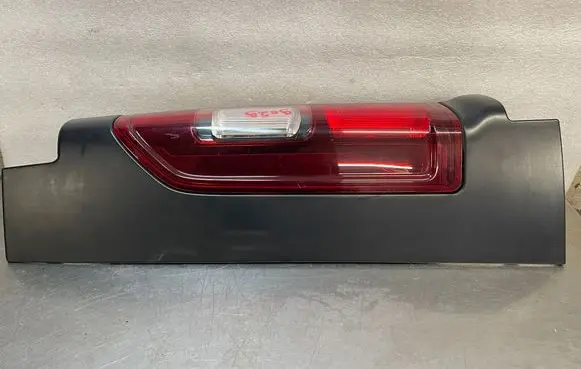 Opel Vivaro Rear/tail lights 
