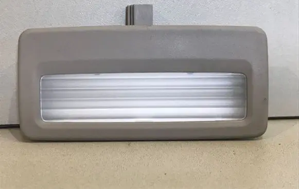 BMW 5 F10 F11 Front seat light 9163766 1337201