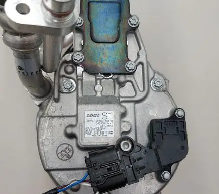 Nissan Leaf II (ZE1) Air conditioning (A/C) compressor (pump) 926005SA1B