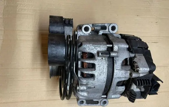 Audi A5 Generator/alternator 06L903018JX