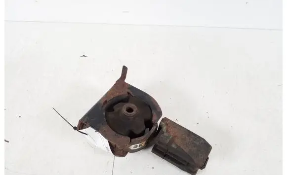 Toyota Avensis T250 Engine mount bracket 12361-0D110