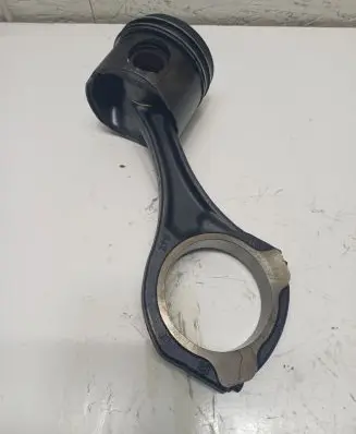 Mercedes-Benz Sprinter W906 Piston with connecting rod 8340E