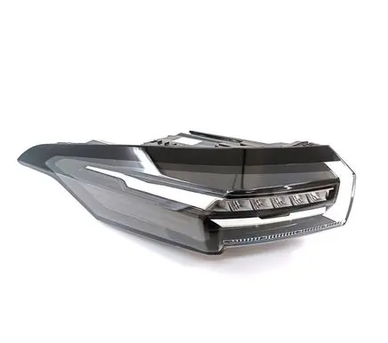 Peugeot 308 Rear/tail lights 983529948000