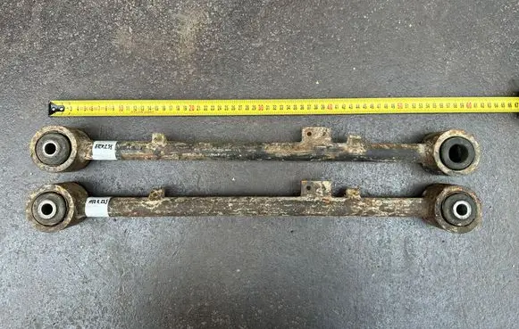 Hyundai Terracan Rear control arm 551100X800 551110X800