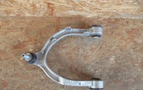 Tesla Model Y Front upper control arm/wishbone 128832600A