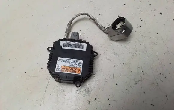 Nissan X-Trail T31 Headlight ballast module Xenon LENA00L87YA0919 D2SD2S2000M