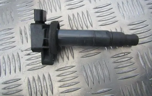 Toyota Prius (XW20) High voltage ignition coil 9091902240 90919-02240